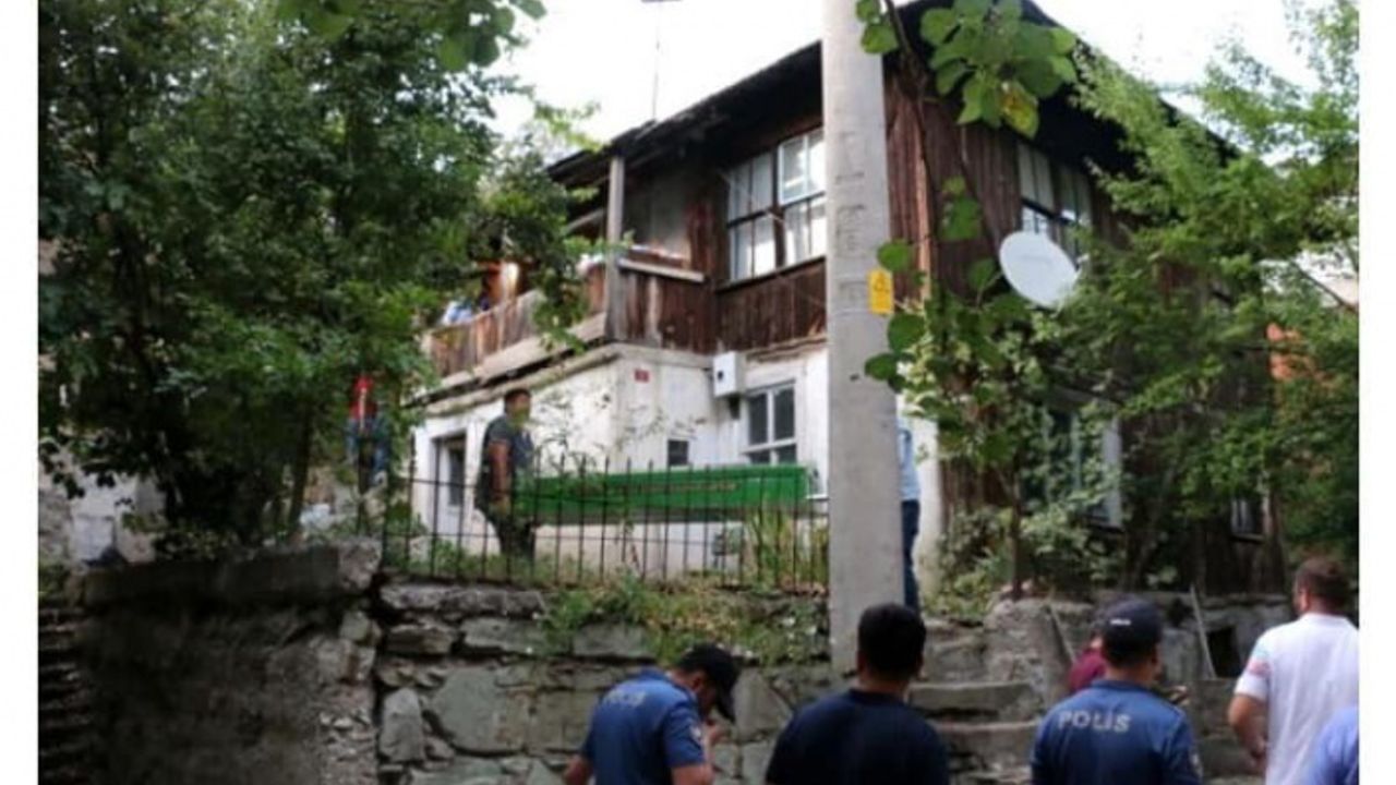 Bolu’da kötü kokuların geldiği evde yaşlı adamın cesedi bulundu