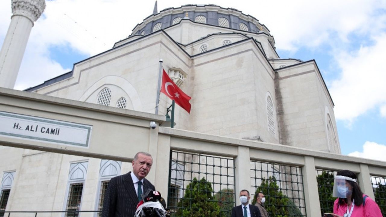 Cumhurbaşkanı Erdoğan, "Ancak bin ila bin 500 civarında cemaat oluşabilecek”