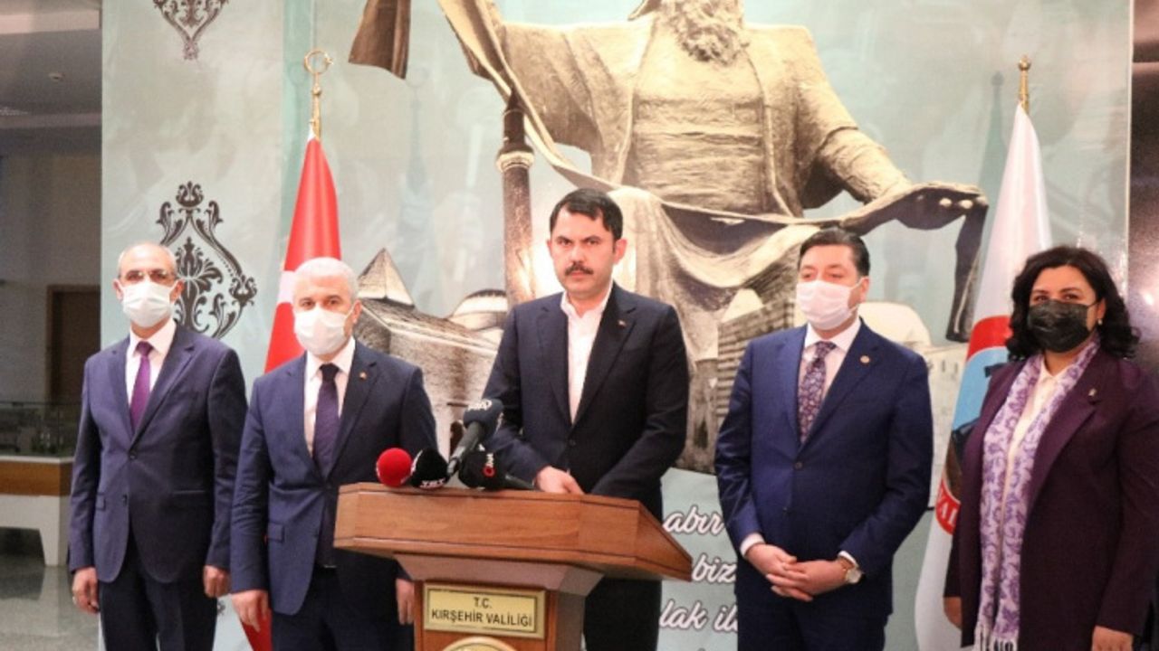 Bakan Kurum İBB’ye çağrı: “Çöp toplayamıyorlarsa biz destek oluruz”
