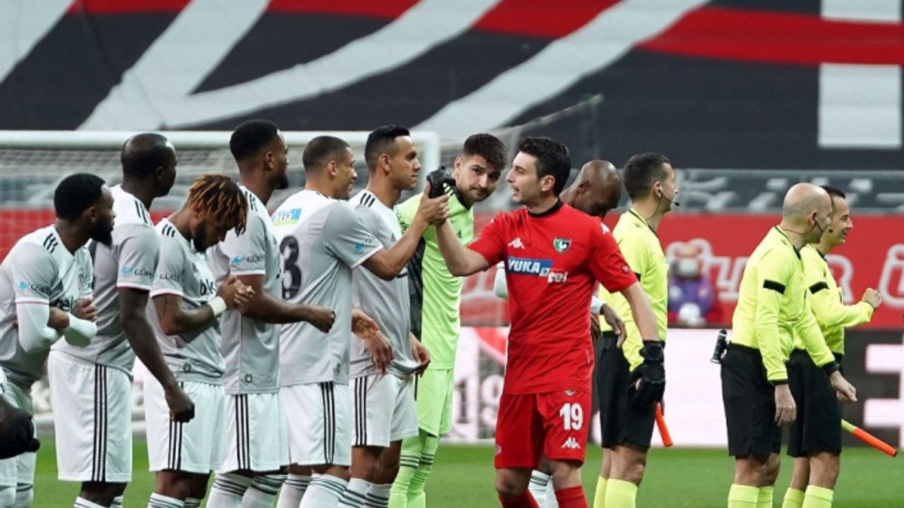 Süper Lig: Beşiktaş: 3 - Y. Denizlispor: 0 (İlk yarı)