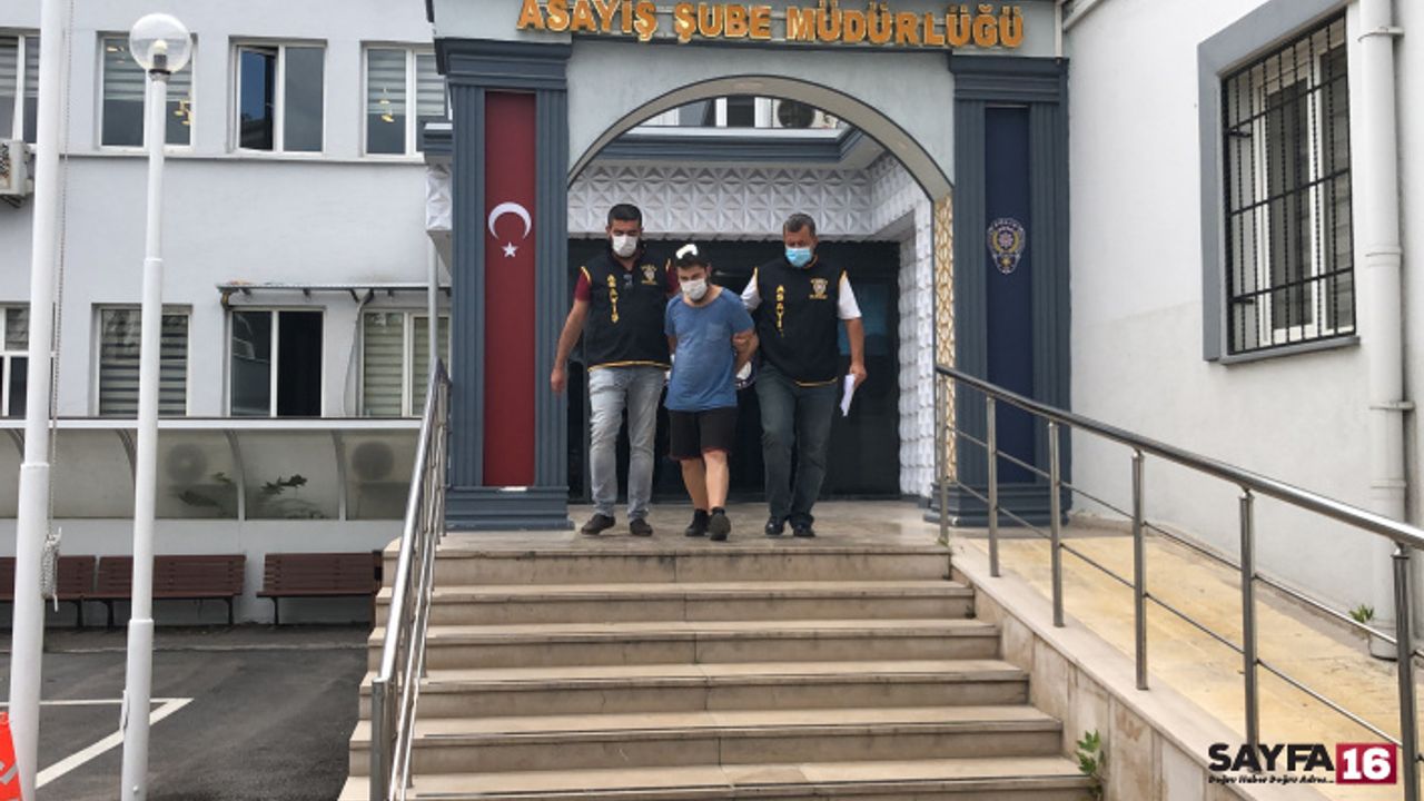 Eşini bıçakla rehin alan koca tutuklandı