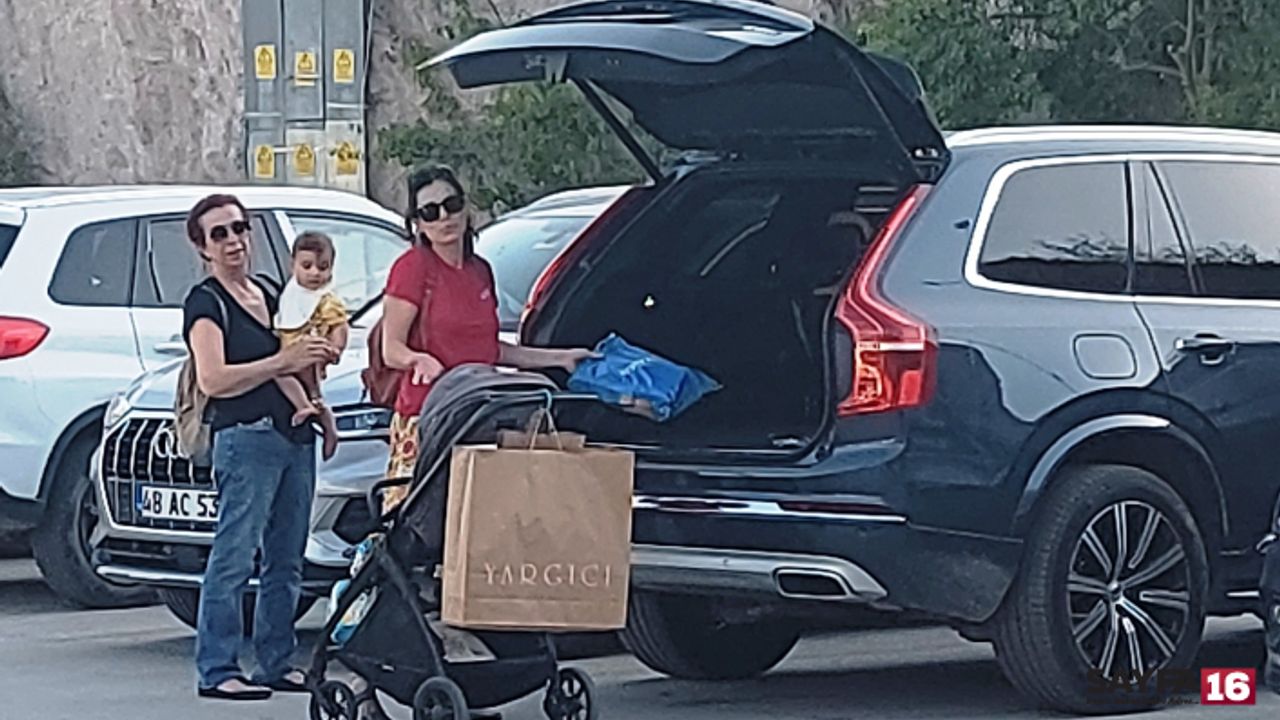 Özge Özpirinçci basın mensuplarına sitem etti