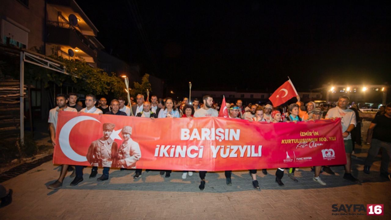 Başkan Soyer, 400 kilometrelik tarihi yürüyüşü başlattı