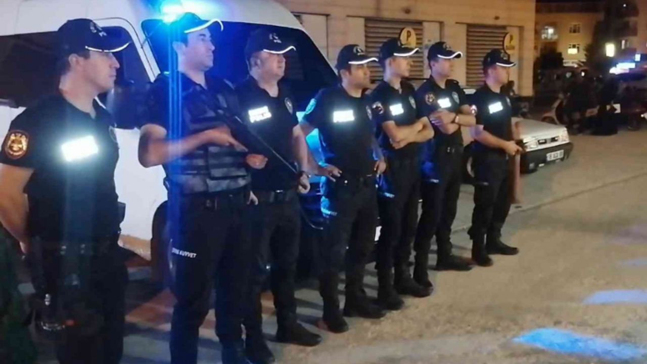 Bursa'da işçilerin duş sırası kavgası! 1'i ağır 6 kişi yaralandı