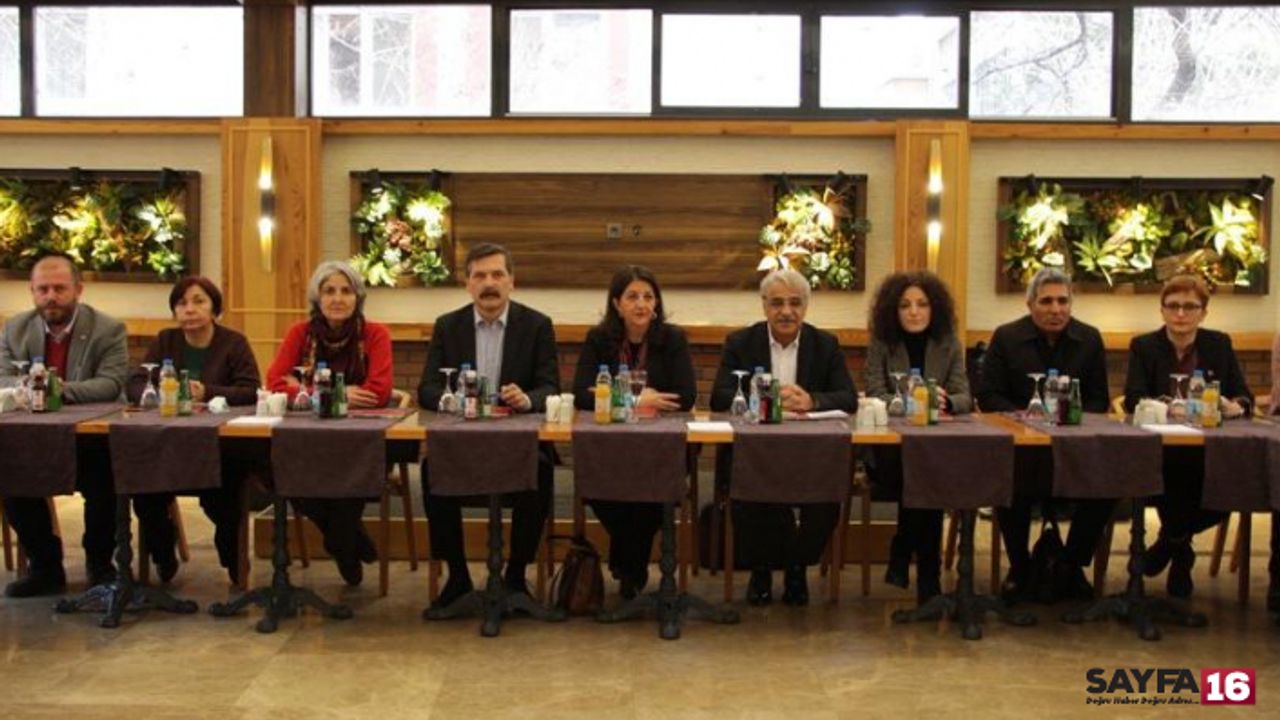 Kurulacağı açıklanan üçüncü ittifak bugün toplanıyor
