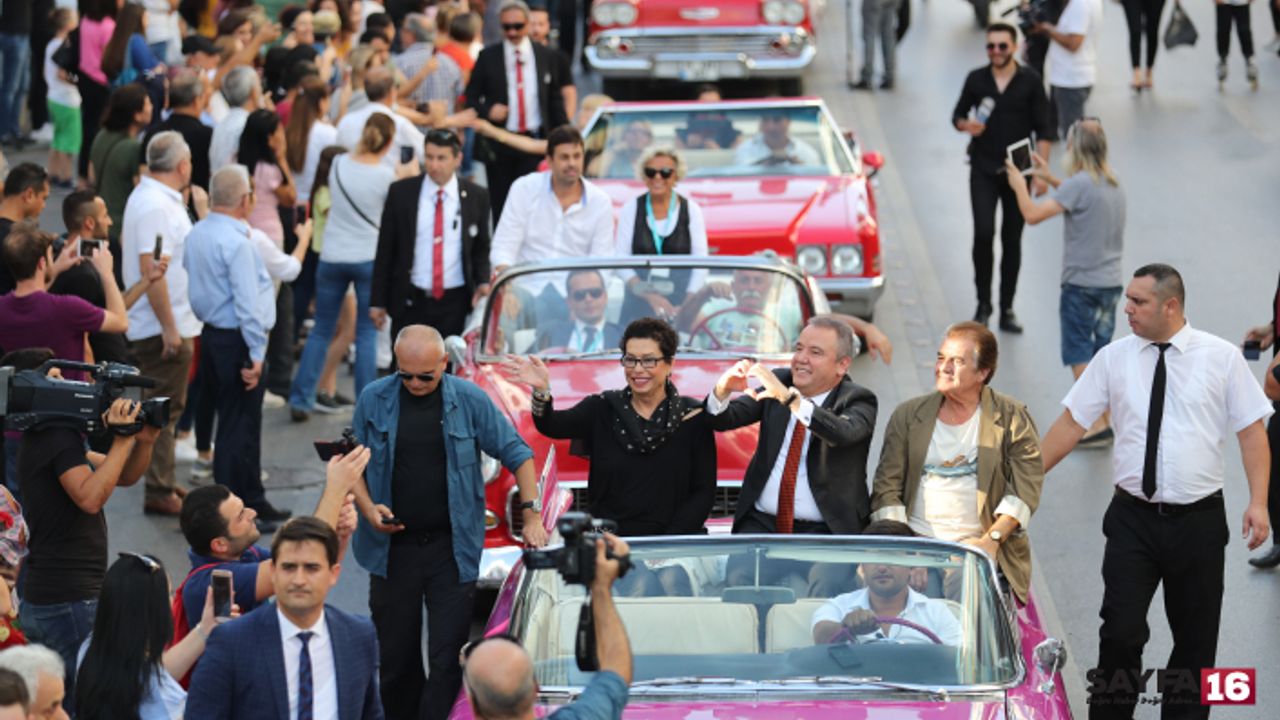 Altın Portakal, bugün geleneksel kortej ile başlıyor