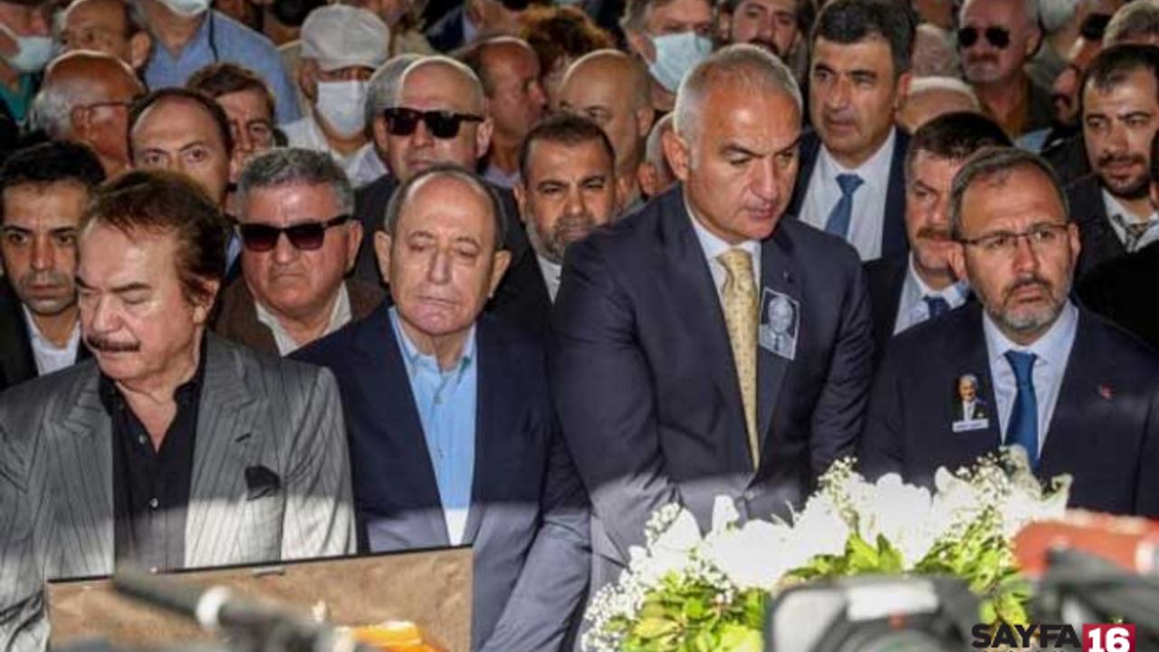 Halit Kıvanç'ın oğlundan Orhan Gencebay'a sitem