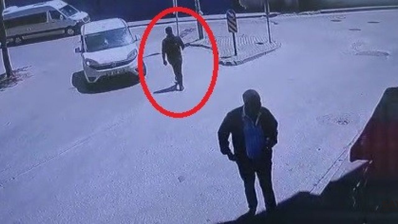 Bursa'da inanılmaz kaza... Çarptığını fark etmedi, üzerinden böyle geçti