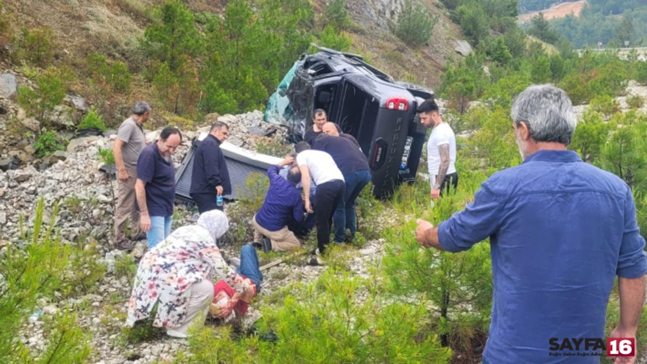 Eski Bakan Nihat Zeybekci kaza yaptı