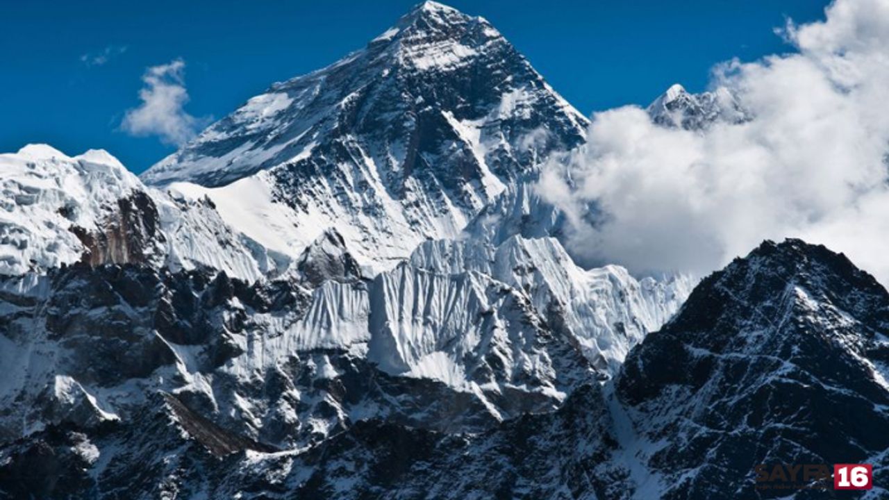 Everest Dağı'ndaki ölümler bu yıl zirve yaptı