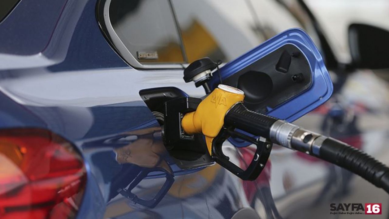 Benzine bir daha büyük zam geliyor. 40 liraya yaklaşacak