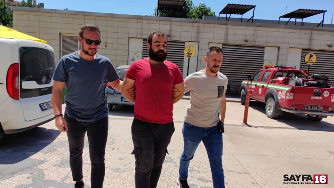 Bursa'da amcaoğulları arasında bıçaklı kavga