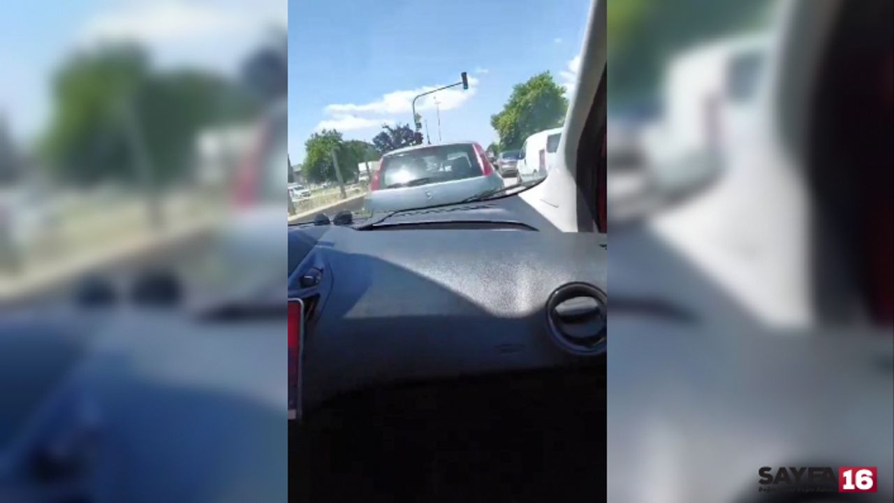 Bursa'da göz göre göre kaza! O anlar kamerada..