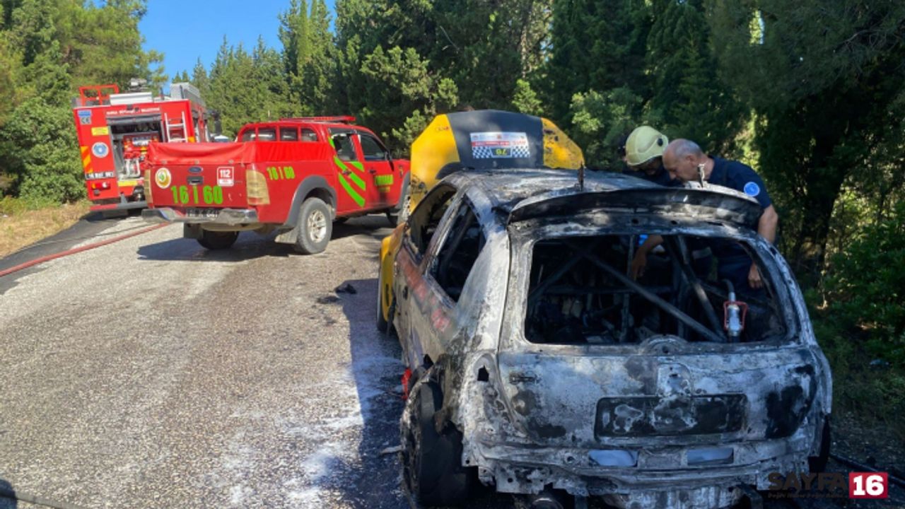 Bursa'da ralli yarışında otomobil alev alev yandı
