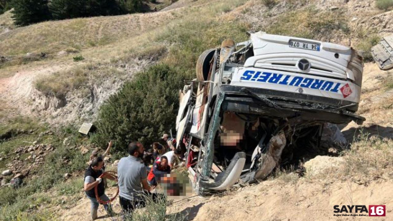 Sarıkamış yolunda feci kaza: Çok sayıda ölü ve yaralı var