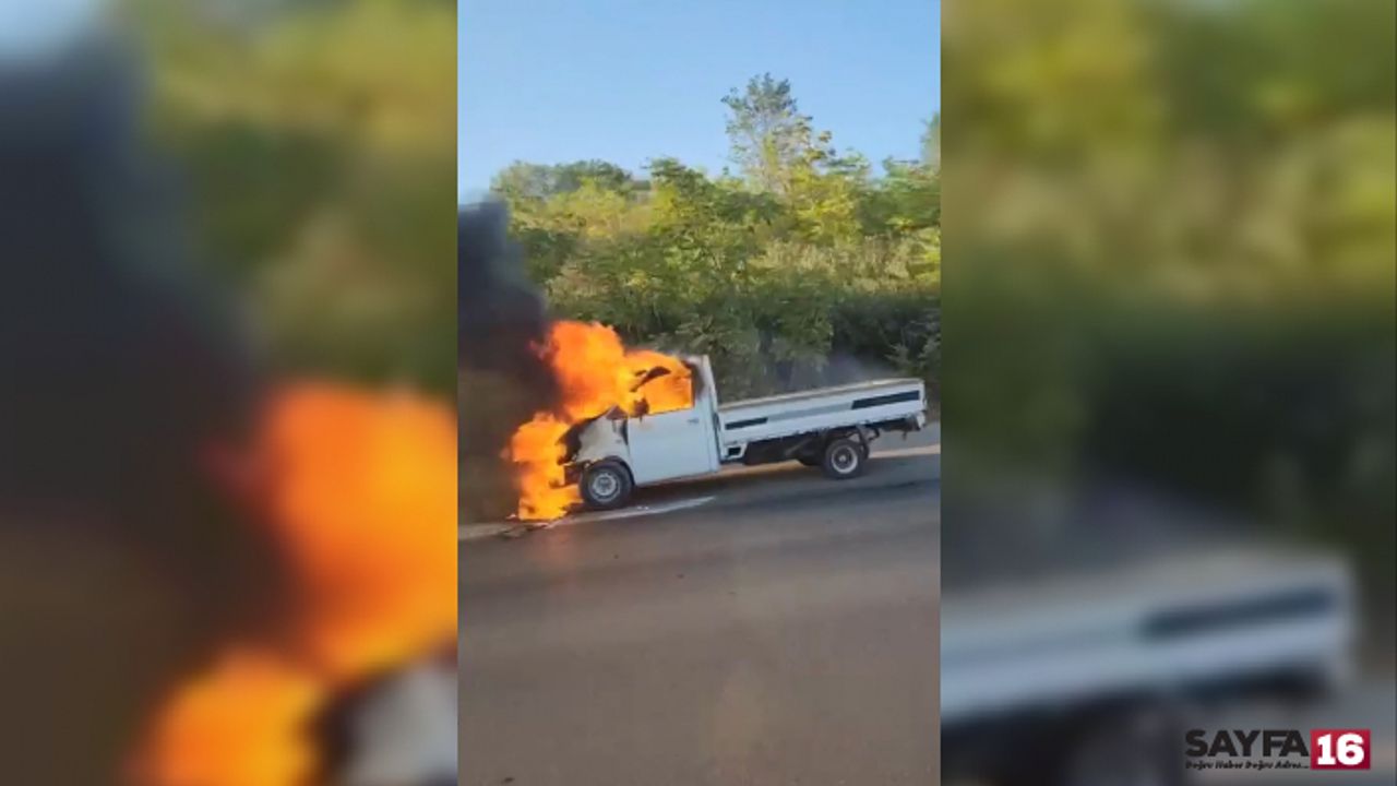 Bursa'da seyir halindeki kamyonet ateş topuna döndü