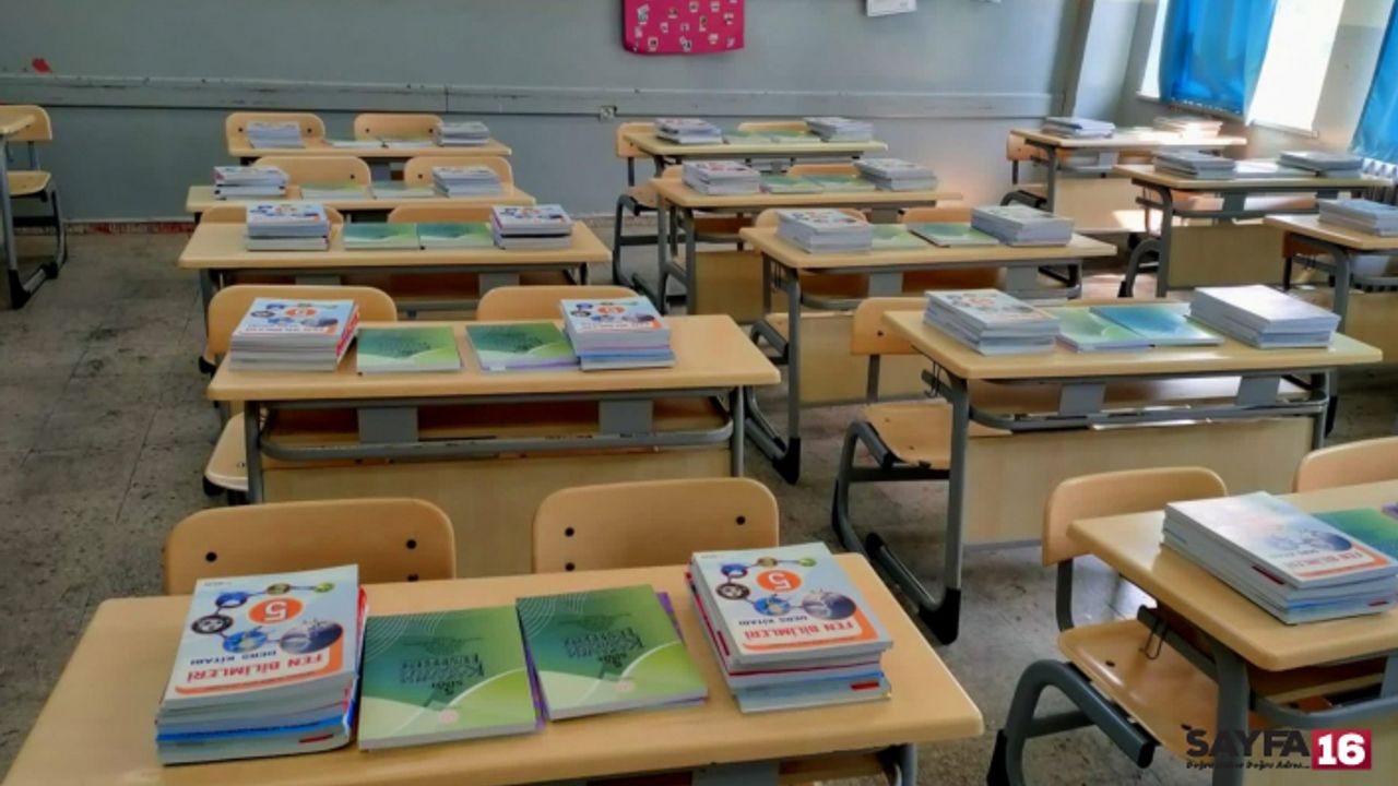 MEB'ten özel okullara 'ücretsiz ders kitabı' için inceleme