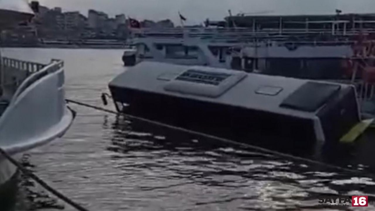 Son dakika!! İstanbul'da belediye otobüsü denize düştü!!