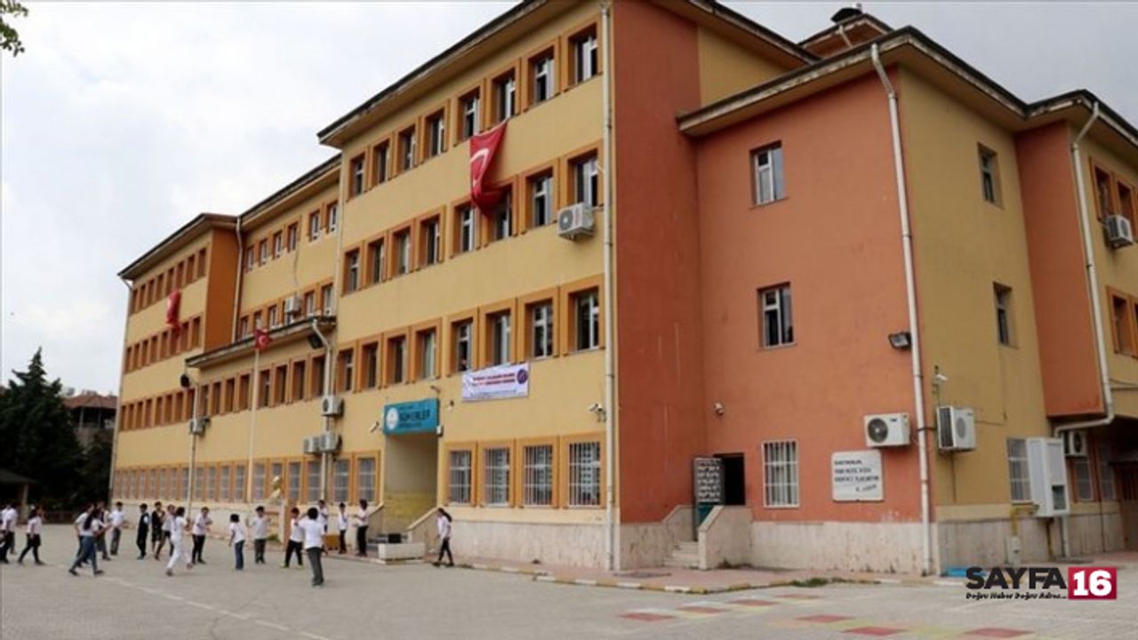 Türkiye'de 4 gün okul, 3 gün tatil sistemi mi başlıyor?