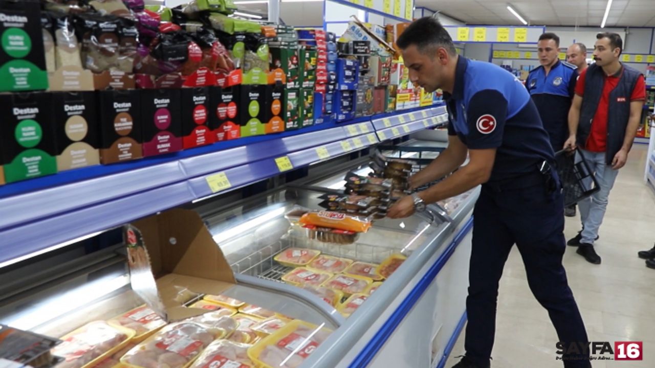 Zincir markette insan sağlığı hiçe sayıldı! Tarihi geçmiş ürünler satışa çıkartıldı