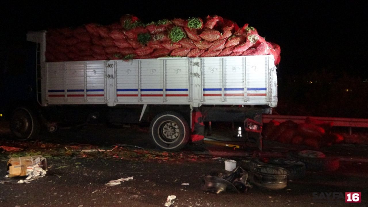 Bursa'da dinamit yüklü kamyon devrildi