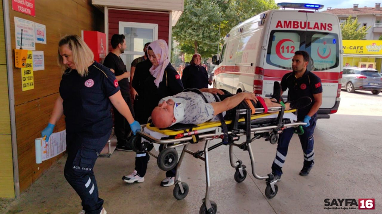 Bursa'da feci kaza! Otomobille bisiklet çarpıştı..