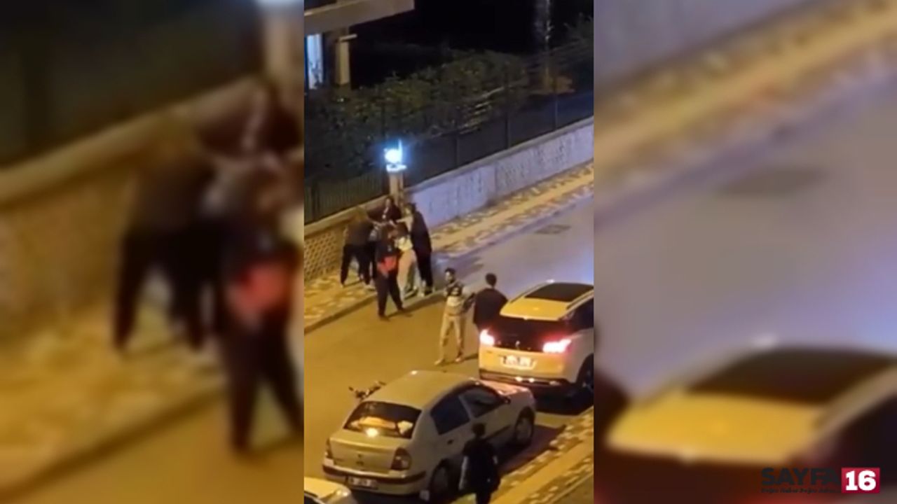 Bursa'da Kadınlar Birbirine Girdi, Erkekler İzledi