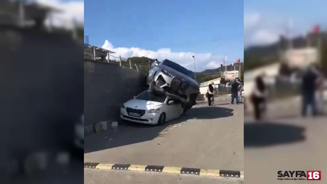Bursa’da Kontrolden Çıkan Cip, Park Halindeki Aracın Üzerine Düştü
