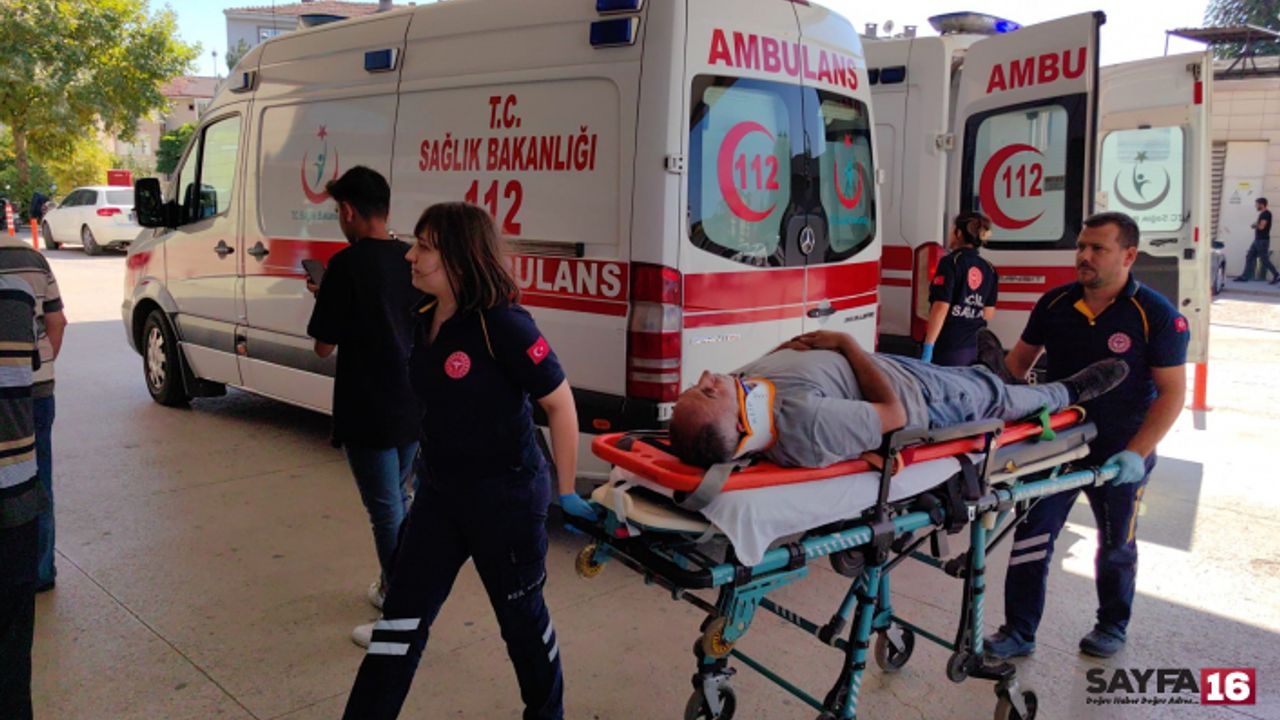 Bursa’da Motosiklet Yayaya Çarptı: 2 Yaralı