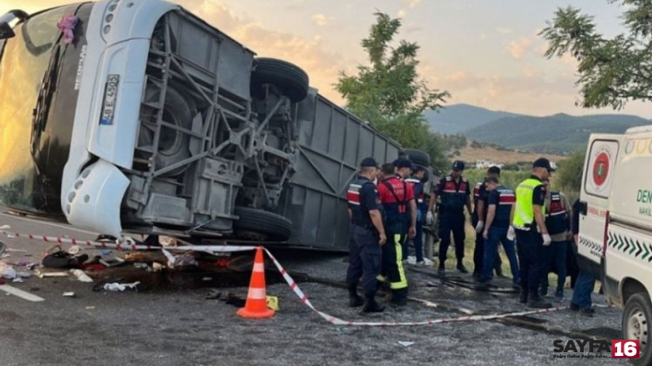 Denizli'de katliam gibi kaza! 6 ölü 43 yaralı