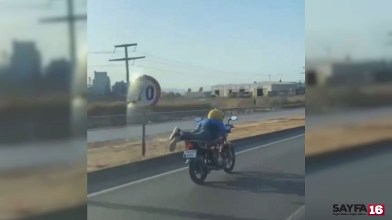Motosikleti Yatarak Kullandı, Yürekleri Ağza Getirdi
