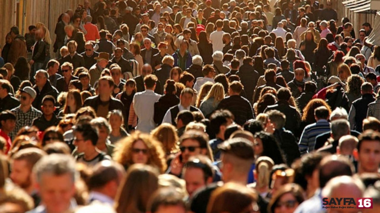 Türkiye'de "beklenen yaşam süresi" kısaldı. Kadınlar daha uzun yaşıyor