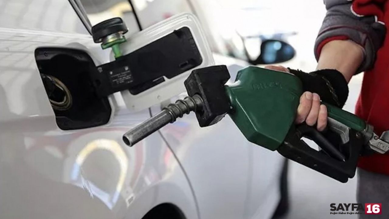 Motorine Bu Gece Büyük Zam Geliyor