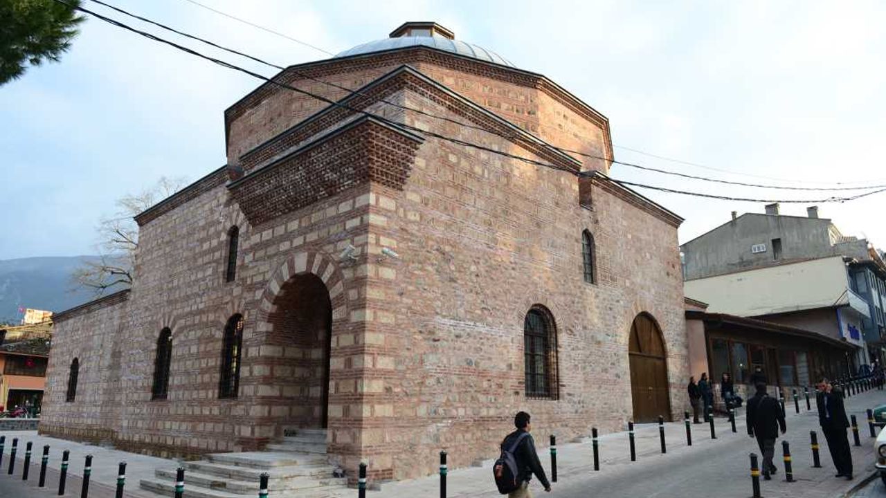 Bursa'nın 600 Yıllık Kayıhan Hamamı Satışa Çıkarıldı!