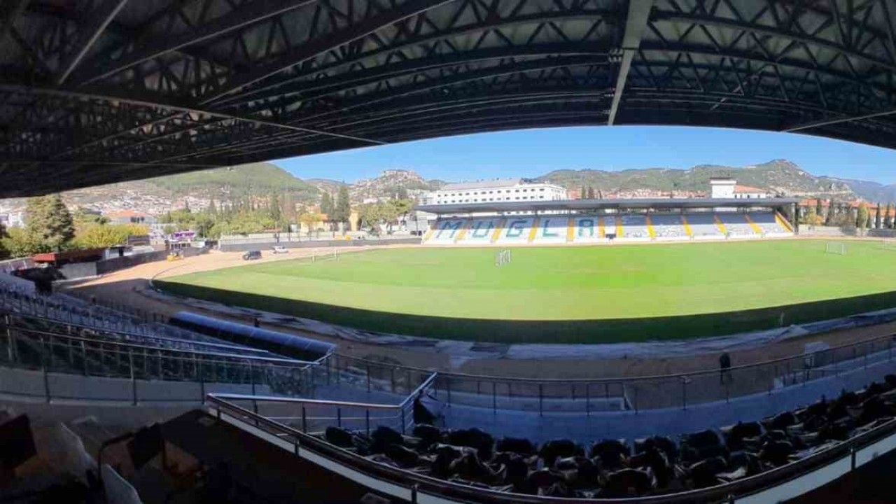 Muğla Atatürk stadının 18 yıllık hasreti bitiyor