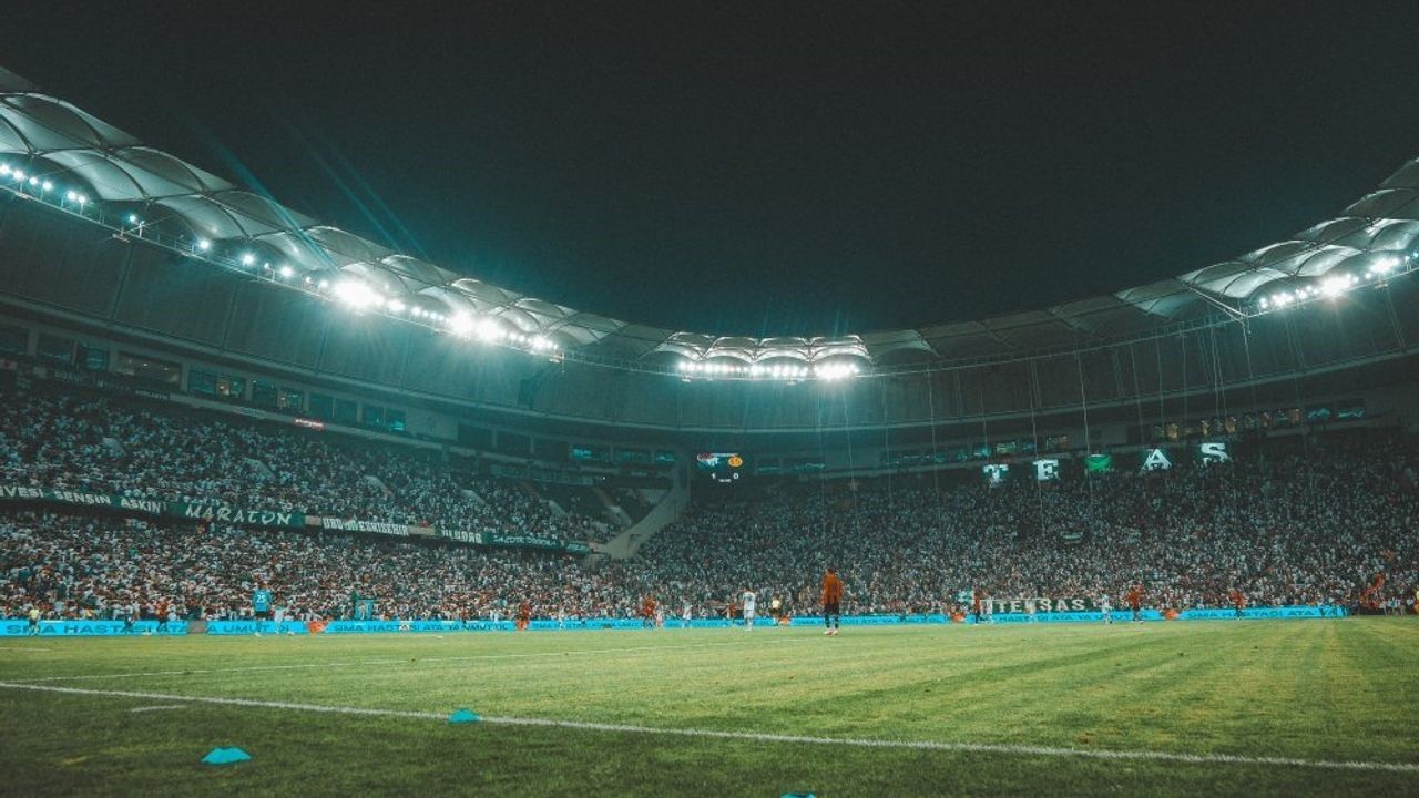 Bursaspor’a seyircisiz oynama cezası