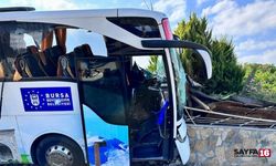 Bursa'dan Gelibolu'ya giden kültür turu otobüsü kaza yaptı: 1 ölü, 8 yaralı