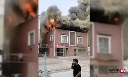 Bursa'da bir bina alev alev yandı