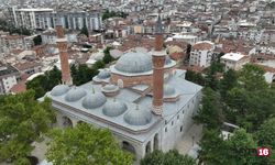 Bursa'nın 630 yıllık Yıldırım Bayezid Camii hala dimdik ayakta