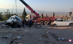 Gaziantep'te katliam gibi kaza! 5 ölü, 5'i ağır 17 yaralı...