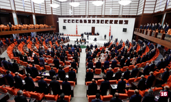 Aile ve Gençlik Fonu TBMM'den Geçti: Yeni Evlilere 150 Bin TL Kredi