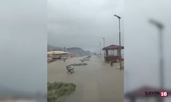 Bursa’da Deniz Karayla Birleşti, Yollar Göle Döndü