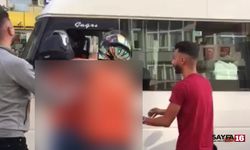 İzmir’de Üç Motokuryeden Yaşlı Adama Öldüresiye Dayak!