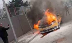 Bursa’da ticari taksi alev alev yandı