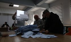 Bursa'da Oy Sayımına Başlandı