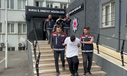 Bursa'da Sahte Genç Kız Profiliyle Dolandırıcılık Yapan Çete Yakalandı!