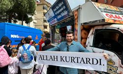 Sevgilisi Terk Etti, 'Allah Kurtardı' Pankartıyla Lokma Dağıttı!