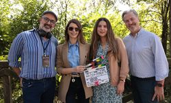 Beren Saat'in "Gizli Dolap" Filmi Sete Çıktı