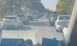 Fermuar yöntemiyle Ambulansa yol verdiler