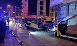 İzmir’de 2 kişinin öldüğü feci kaza kamerada